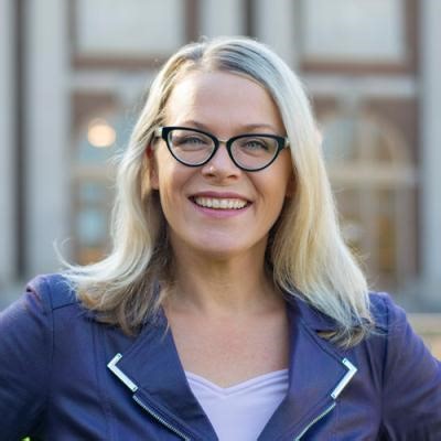 Director of Research Communications | Office of the Vice Chancellor for Research and Innovation (OVCRI)