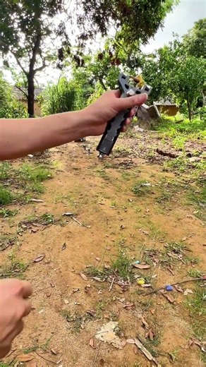 Hitting Small Targets With a Slingshot #smalltarget #precisiontraining #slingshot