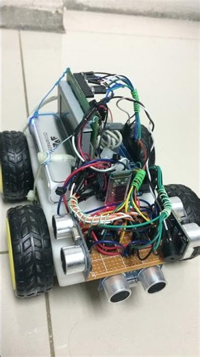 Hace años en la universidad que hice un carrito a control remoto controlado con Arduino bluetooth