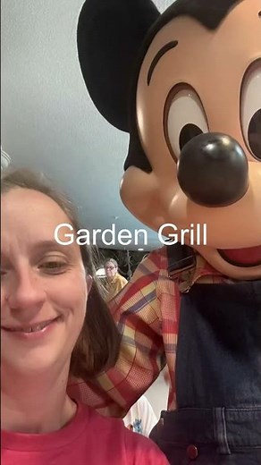 Epcot's Rotating Restaurant with Characters! Garden Grill #epcot