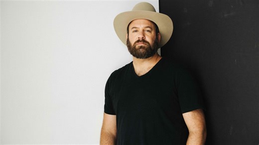 Cris Jacobs Rediscovered His Joy for Bluegrass by Cold-Calling Jerry Douglas