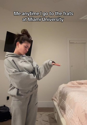 Ultimate Guide to Frat Outfits for College Students