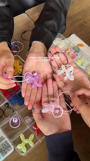 DIY Keychain and Charm Bar at UST