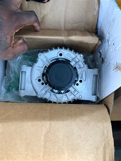 Complete strut assembly with spring 99-18 certain fords, Chevys, Dodge model vehicles $200 obo Volvo alternator $90 firm #Getfettiorstarve | FETTI Nation AUTO Detailing