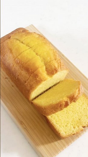 今回は溶かしバターでパウンドケーキ作り😉材料、分量知りたい人はコメント欄で教えてね🧐#簡単レシピ #スイーツ #混ぜて焼くだけ