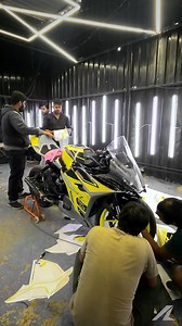 @autologueaero #rcx2 bolt on bodykit with our graphic kit installed for a special gift 🎁 @thepistonwolves @barageness 🫡🙏 #ktmrc #alcrew @_cheeseblock74_ @vikasgautamfilms #ktmrc #rc200 #rc390 #autologuedesign | Autologue Design