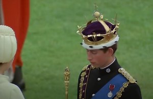 Prince’s Crown Vs King’s Crown – 15 Differences - Castle Tourist