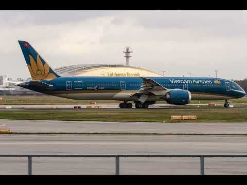 Podcast: What happens after they're deported; Vietnam's grassroots Ba Lô can only help so many