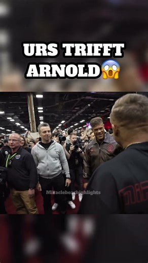 Arnold besucht Urs 😱#arnoldschwarzenegger #arnoldclassic #arnold #urskalecinski #urs #bodybuilding