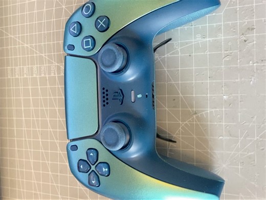 Ps5手柄更换一对控银js pro ，10键微动，dse磁吸背键。250到手。