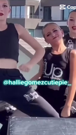 Hallie's Bedtime Edit: A Creative Wind Down