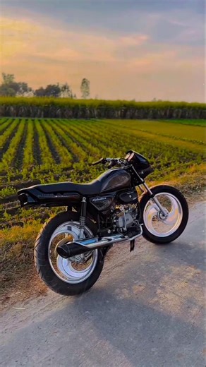 Sabki Nazar Isi Pe 👀🔥#trending #automobile #splendormodified