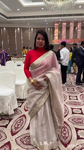 152 reactions · 31 comments | Couldn’t resist myself flaunting the look wearing The Wow Factor’s skivvy with saree in this wedding season ❤️ | Ria TheWow Factor | Facebook