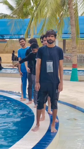 😜 | Aftab Ghulam Hussain