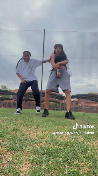 a young link up with @Yezzi creations😊 !❤️#fyp #dancing_with_busisiwe