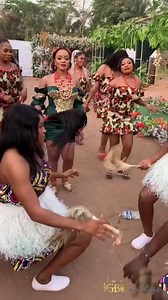 71K views · 2.8K reactions | Squad goals in one picture. Slay on✨ . Bride @cindy_creme . . . . . . . . . . . . . SEND US A MESSAGE FOR PLANNING INQUIRIES/FEATURE REQUESTS . #igboweddings #igbowedding #igbobride #igbankwu #igboweddingsonline #iwoevents | Igbo Weddings | Facebook