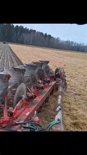 New Holland Powerful Aratura Performance | Smooth & Satisfying Ploughing 🇮🇹🚜