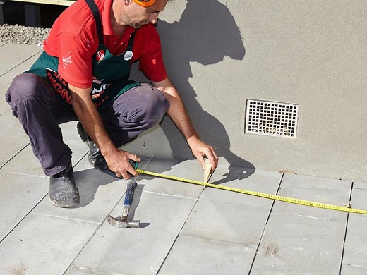 How To Set Out String Lines For a Carport  - Bunnings Australia