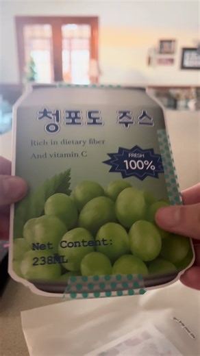 Messy Blog Life: Unboxing Photo Cards