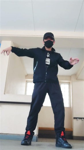 59-Year-Old Dad♪ Practice Dancing #Human #Room703 #DanceCover #FreestyleDance #RobotDance #Animat...