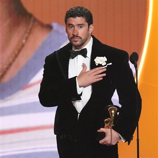 Grammys ungewohnt politisch - Bad Bunny mit bestem Album
