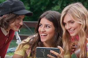 Isabela Souza, a 1ª brasileira a estrelar série da Disney Latina