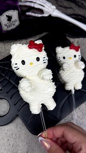 12M views · 188K reactions | Easy Halloween treats. Hello Kitty marshmallow pops  using Stover & Company sweet shoppe and eleven o one deluxe melting wafers for dipping and drizzling. #Halloween #halloweenbaking #halloweentreats #marshmallow #marshmallows #chocolatecoveredmarshmallows #dippedmarshmallows #marshmallowpops #spooky #spookyseason #spookyvibes #spookyszn #SweetTreats #sweets #hellokitty #chocolatecoveredtreats | beautyanddasweetz | Facebook