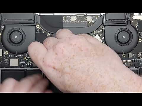 MacBook Pro 13'' A2251 battery replacement