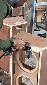 1K views · 1.1K reactions | speaker box sanding process #tutorial #woodwork #woodworking #speakerbox | Joko Siswomiharjo | Facebook