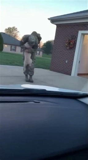 The Moment Dogs See Their Heroes Again… 😭🐶 | Unforgettable