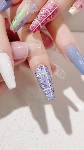 Nail powder diy, do you like it? #nailpowder #nailpowderhacks #nailpowderdip #bluenails #naildiys #nailtutorial #nailsartvideos #naildesigns #nailartchallenge #nailartist #nailtech