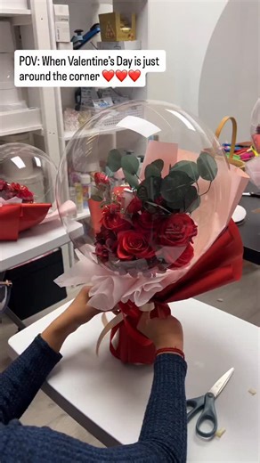 Balloon Art Decoration by Riza Inc. | Ready for Valentine's Day? ❤️❤️❤️ January 3rd will be holding In person workshop! You'll will get hands on experience with our best seller... | Instagram