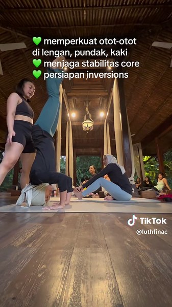 Replying to @len💫 terima kasih kak @ChristinSanta ilmunyaaa 🫶 please correct me if I’m wrong ya kak haha🥹 #yoga #yogajakarta #chaturangga #yogamat #matrasyoga #gudanggudangyoga