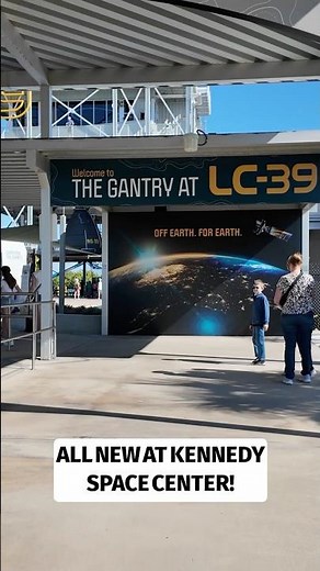 What’s New at Kennedy Space Center 2026 - LC 39 Gantry, Holiday Decor, and Blue Origin VR Experience