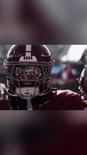 Dawgtalks | UGA Football News on Instagram: "Who’s winning this Saturday? - Follow @dawgtalks - - - - - - #UGA #sports #dawgs #committotheg #collegefootball #SEC #attacktheday #DawgNation #HunkerDown #AthensGA #CollegeFootball #NCAA #Football #UniversityOfGeorgia #DGD #BetweenTheHedges #Georgia #hbtd"