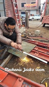 357K views · 2.3K reactions | Truck body modification by welding process #mechanic #mechanicjack #trucks #modification #welding #process | Mechanic Jack's team | Facebook