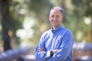 New Oregon Secretary of State Tobias Read hires top staff from treasury, Senate