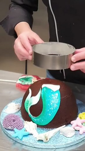 Disney Ariel Mermaid Princess Cake