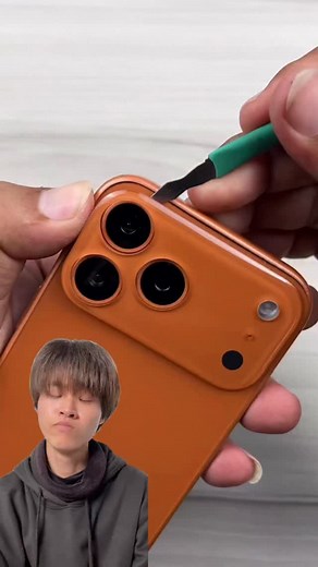 iPhone 17 Pro Durability Test📱🪛 | Majimero