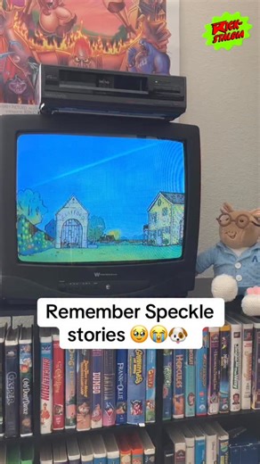 Rickstalgia on Instagram: "I haven’t seen a Speckle story in years 🥹 It was one of my favorite parts of Clifford! Did you like these segments? Which one was your favorite? #cliffordthebigreddog #clifford #pbskids #pbs #2000skids"