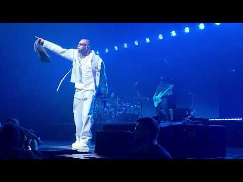 Gims ( La Scène Musical) Live