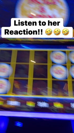 12K views · 146 reactions | Bonus on Ninja Moon Dollar Storm with a ️️️ neighbor 藍藍藍 #casino #slots #trend #trending #slotmachine #slot #casfam | Call Attendant Slots | Facebook