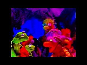 Muppet Songs: The Fraggles with Kermit and Robin - Pass It On | Upscaled