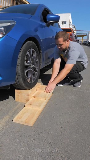 1.4M views · 3.7K reactions | Genius wooden car jack | 5-Minute Crafts Men | Facebook