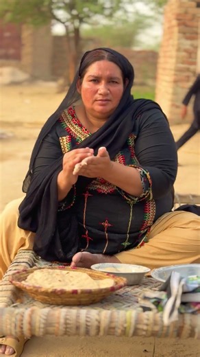 Village Woman Cooking #cooking #desert #recipe #desifood #india
