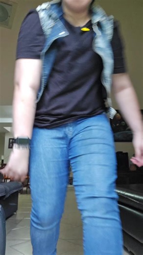 Os vídeos de Ana Flávia Fernandes (@anaflaviacff) com Paralisa - MC Loma e as Gêmeas Lacração & MC WM