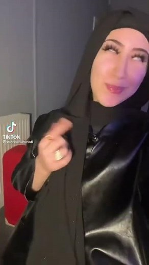 He told me throw it back a bow tiktok trend