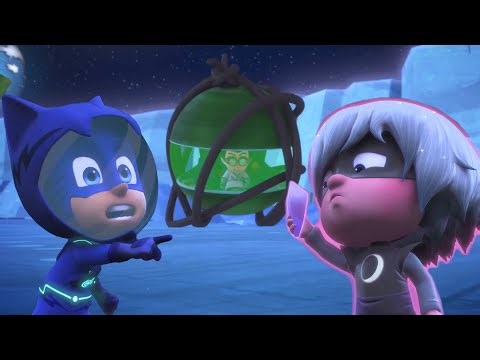 Romeo Attacks the Moon 🌟 PJ Masks French 🌟 Full Episodes | Superhero Cartoon