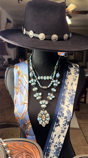 Live Sale - Tomorrow Sunday on Facebook. New and will have sale items! Note time change - Fallon is running in PRCA Denver Rodeo Finals tomorrow, so I can’t miss that. 4:00 pm CST Please join us on Katie’s Trinkets VIP group on Facebook. All Sales are Final We take three forms of payment. Venmo - need id PayPal - need email Square - need email If you are new please message me how you want to pay and your address.