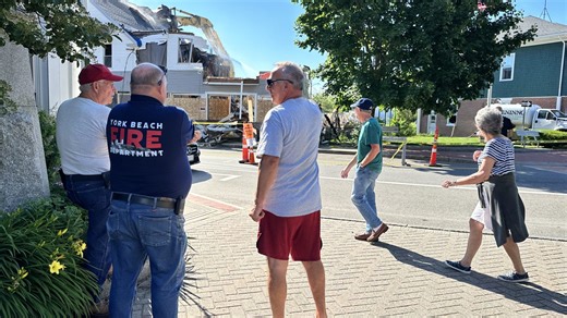 York razes 'dangerous' Pizza by Paras building: Owner's son calls actions 'criminal'